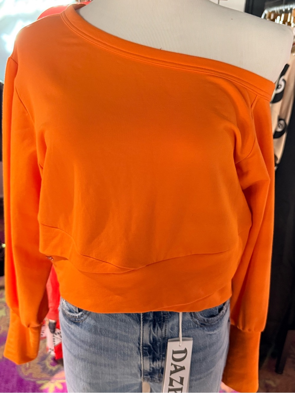 NWT LADAIRE LIZZY CROPPED CROSSOVER BOTTOM SWEATSHIRT, MEDIUM, ORANGE